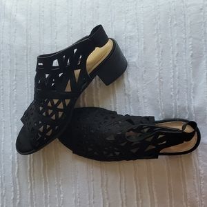 Black American Eagle Size 8.5 heels